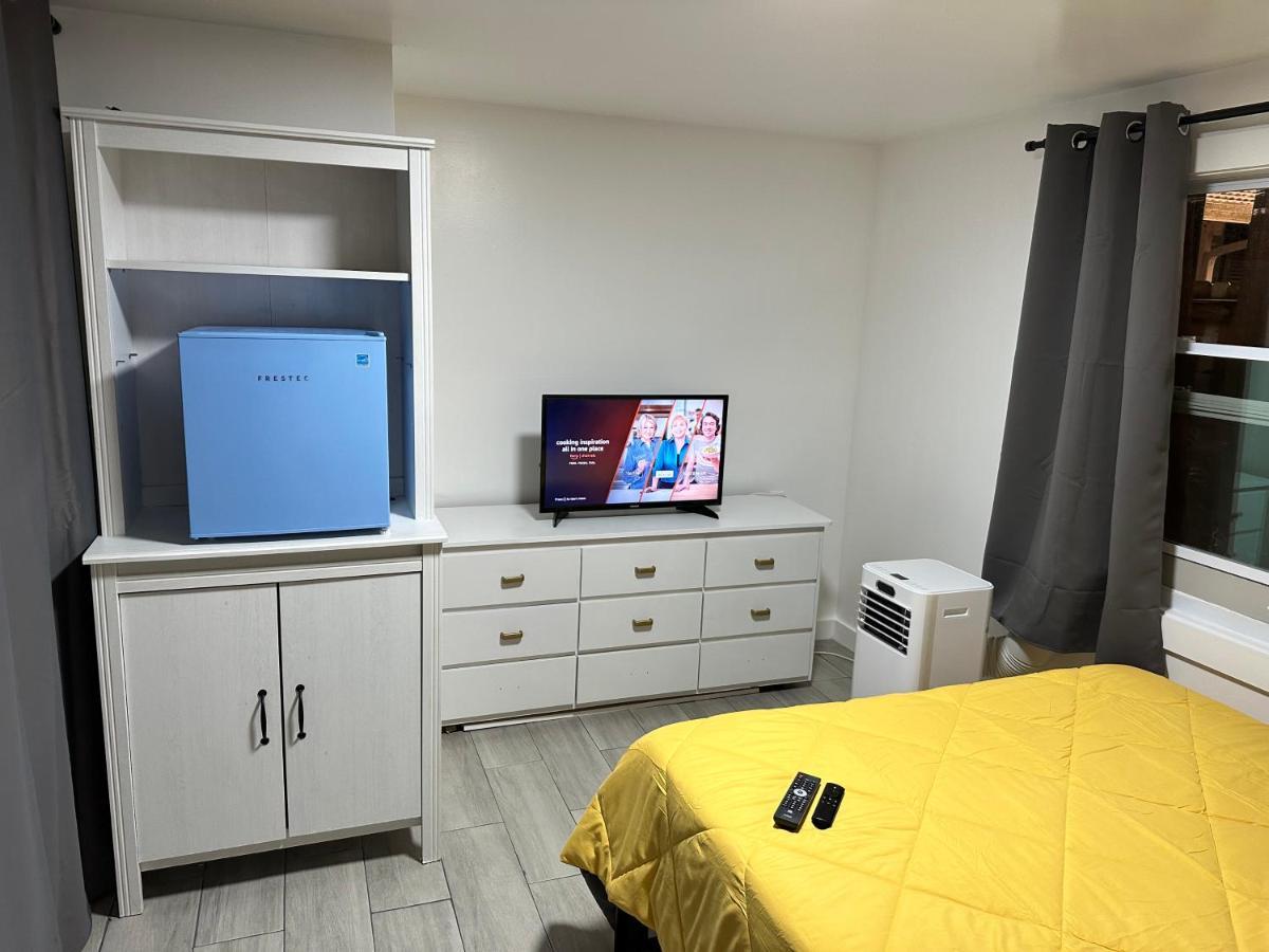 Serene Full Bed With 50 Inch Smart Tv, Netflix, Airplay, Mini-Fridge, And 500 Mbps Wifi Near Fiu, Dolphin Mall, Airport Μαϊάμι Εξωτερικό φωτογραφία