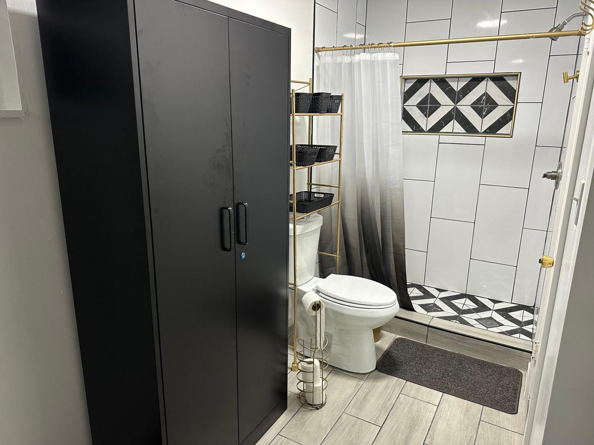 Serene Full Bed With 50 Inch Smart Tv, Netflix, Airplay, Mini-Fridge, And 500 Mbps Wifi Near Fiu, Dolphin Mall, Airport Μαϊάμι Εξωτερικό φωτογραφία